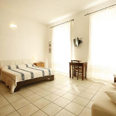 L'Arco Cagliari Bed and Breakfast Εξωτερικό φωτογραφία