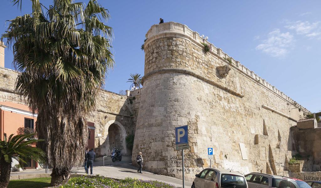 L'Arco Cagliari Bed and Breakfast Εξωτερικό φωτογραφία