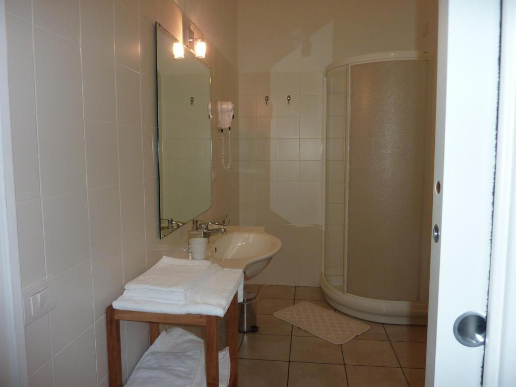 L'Arco Cagliari Bed and Breakfast Εξωτερικό φωτογραφία