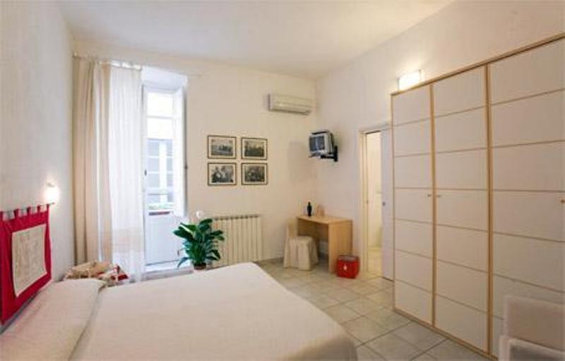 L'Arco Cagliari Bed and Breakfast Εξωτερικό φωτογραφία