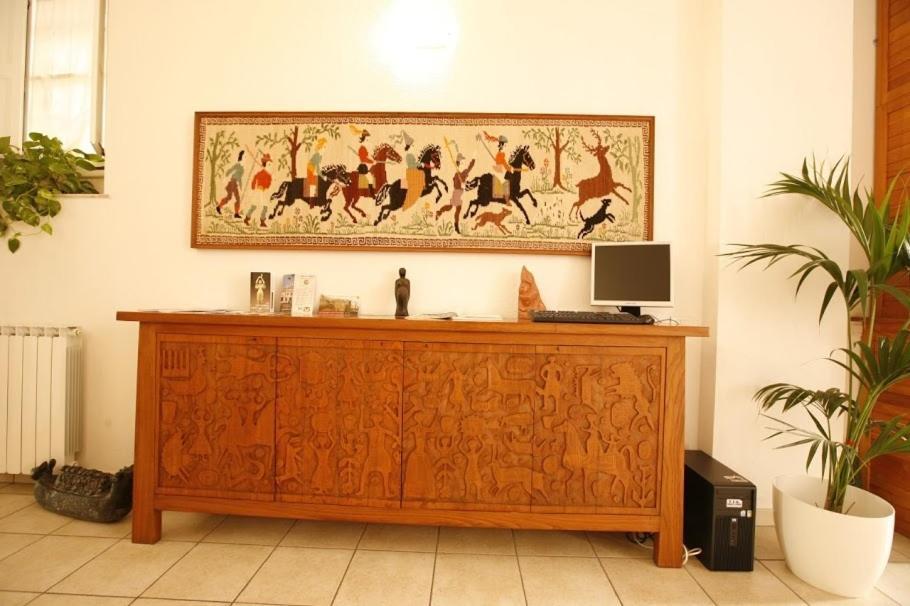 L'Arco Cagliari Bed and Breakfast Εξωτερικό φωτογραφία